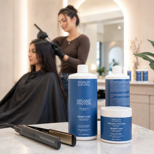 Application professionnelle du lissage brésilien sans formol Arabian Hair Maison Kératine en salon de coiffure